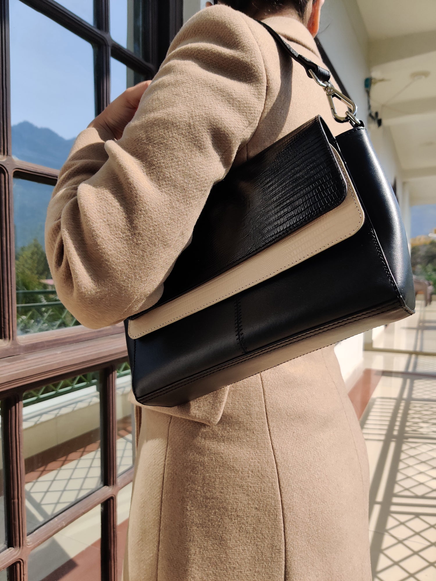 MIMOSA BAGUETTE BAG