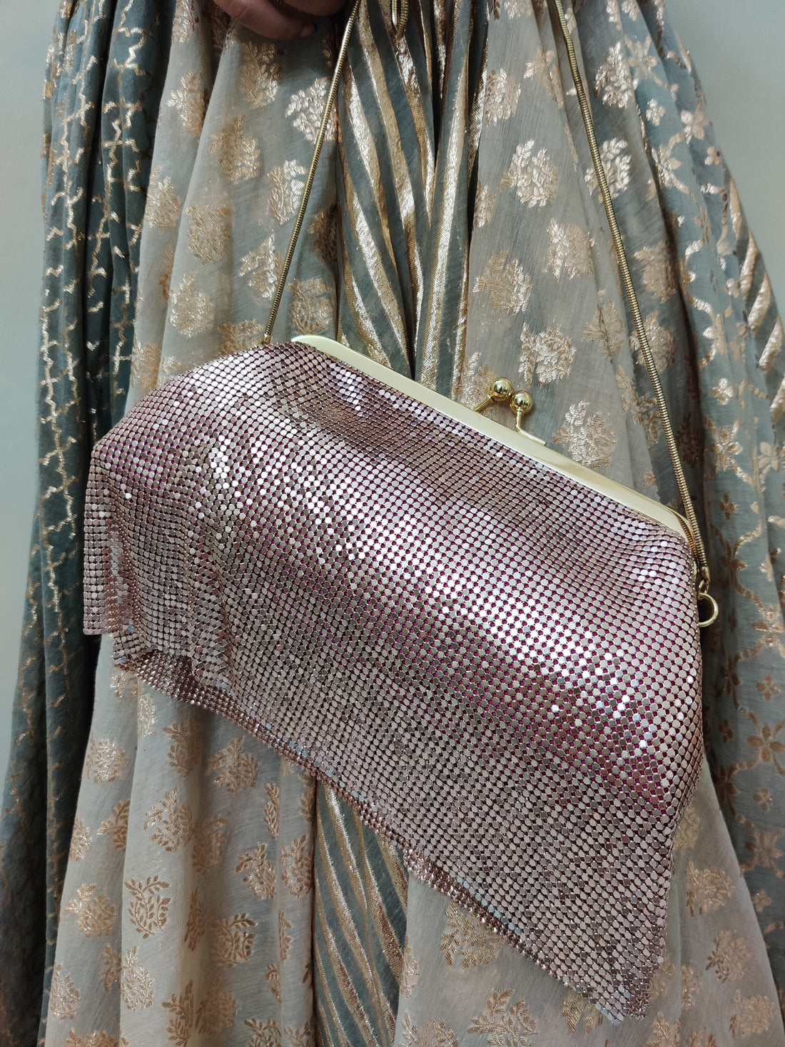 JEWEL CLUTCH
