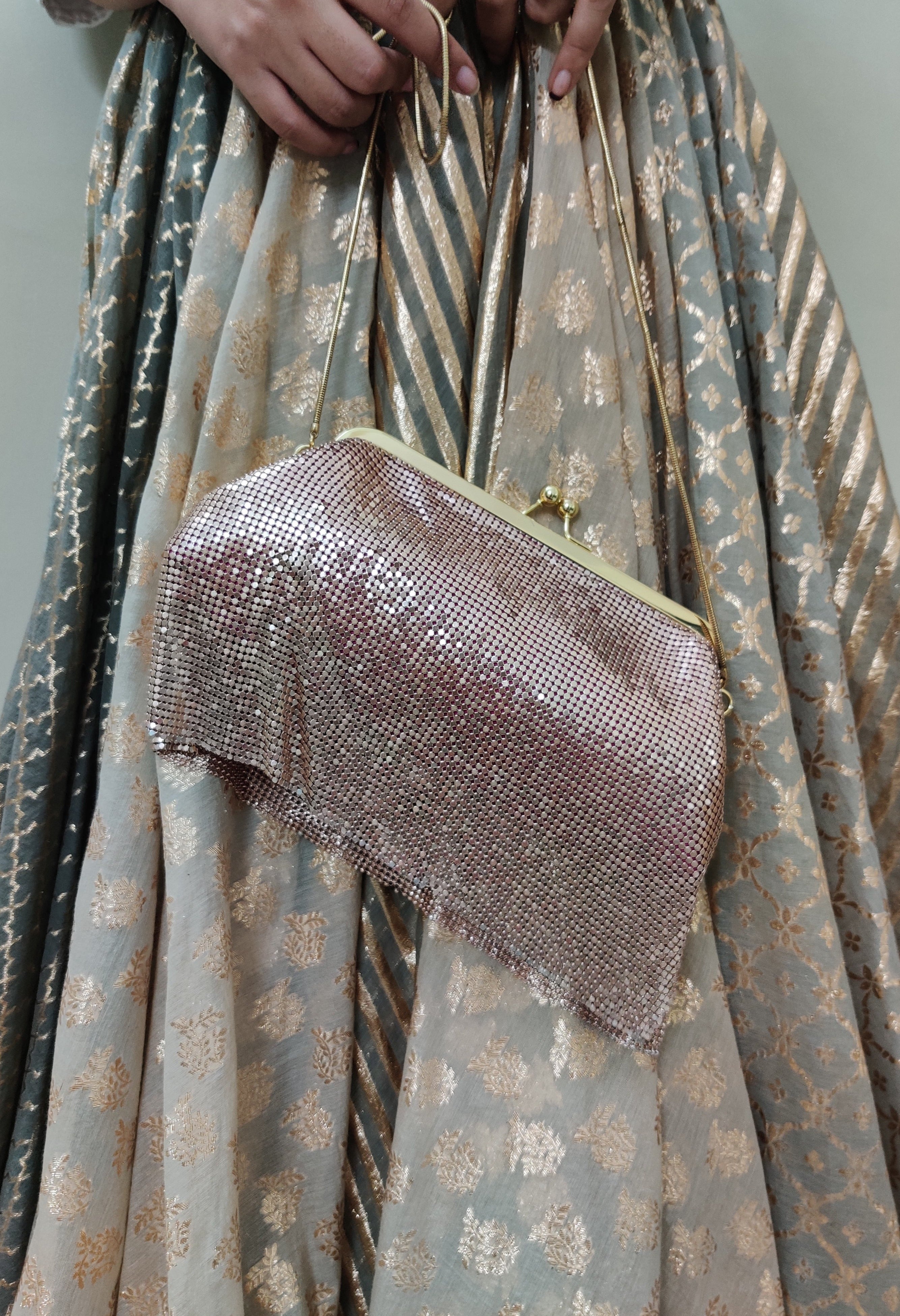 JEWEL CLUTCH