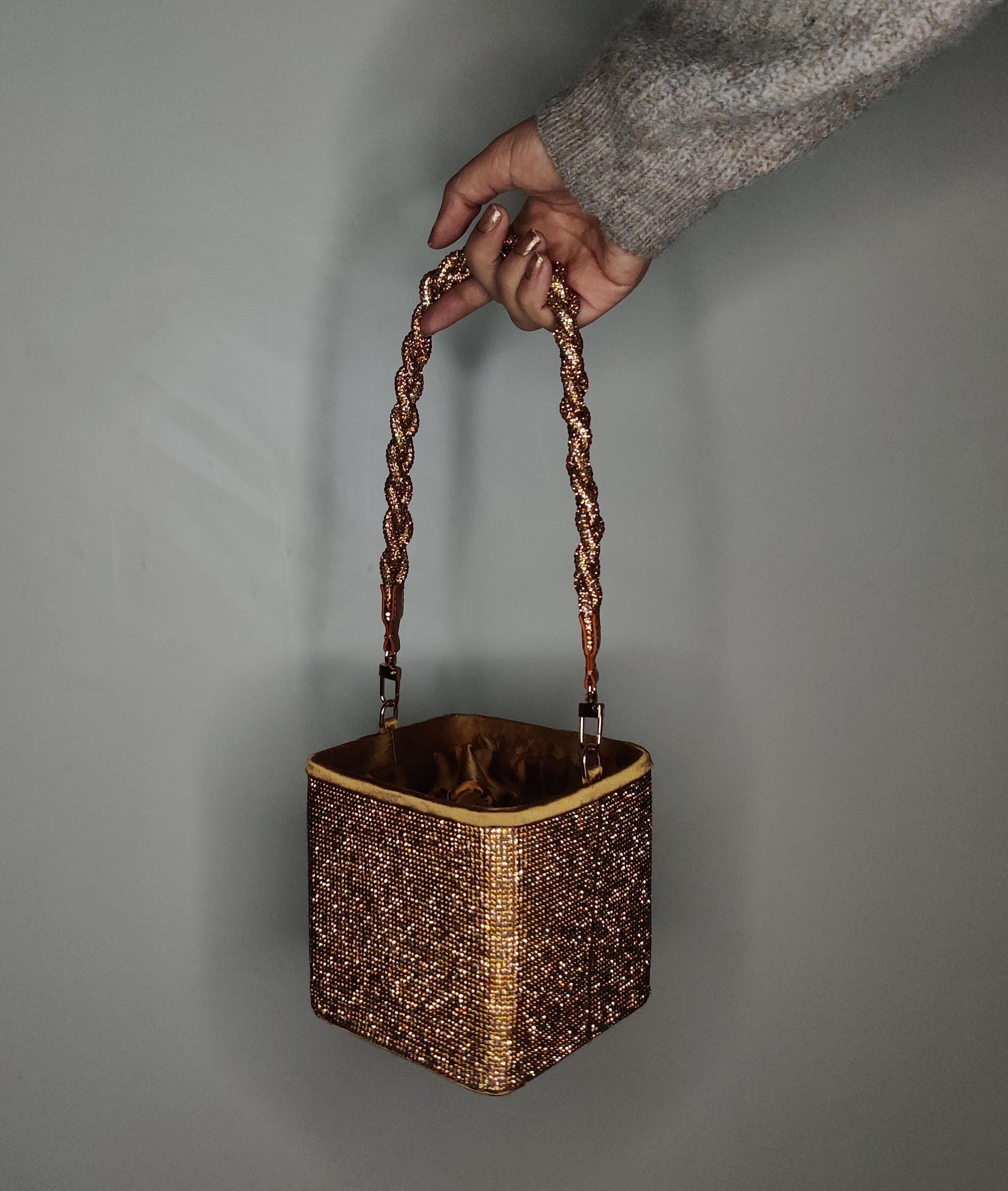 Pandora Bag