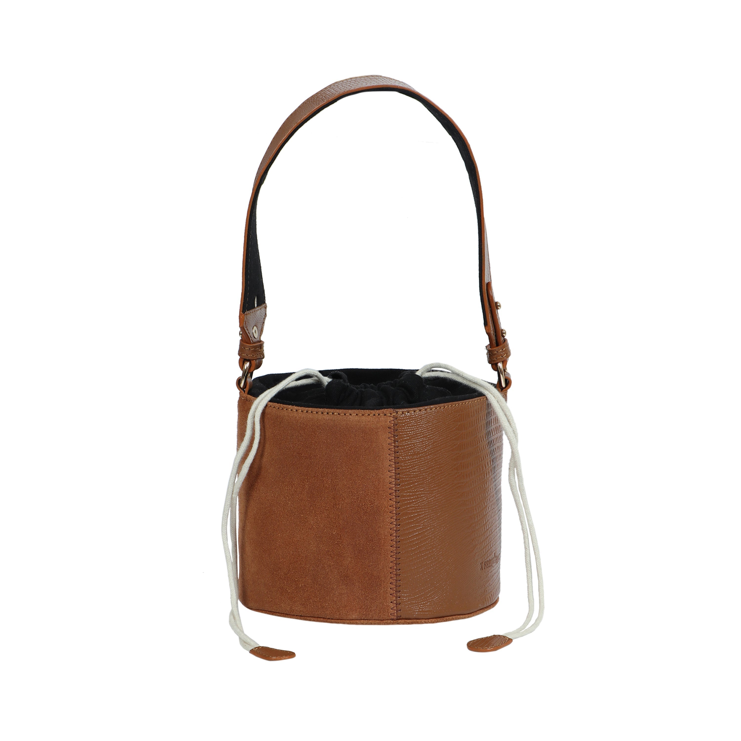 PHOEBE BUCKET BAG